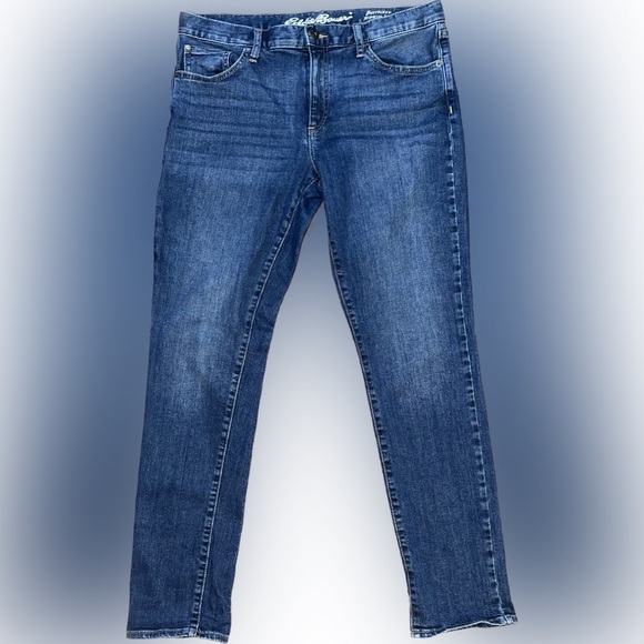 Eddie Bauer Size 8 Boyfriend Midrise Slim Blue Denim Women’s Jeans Preloved - Picture 1 of 8